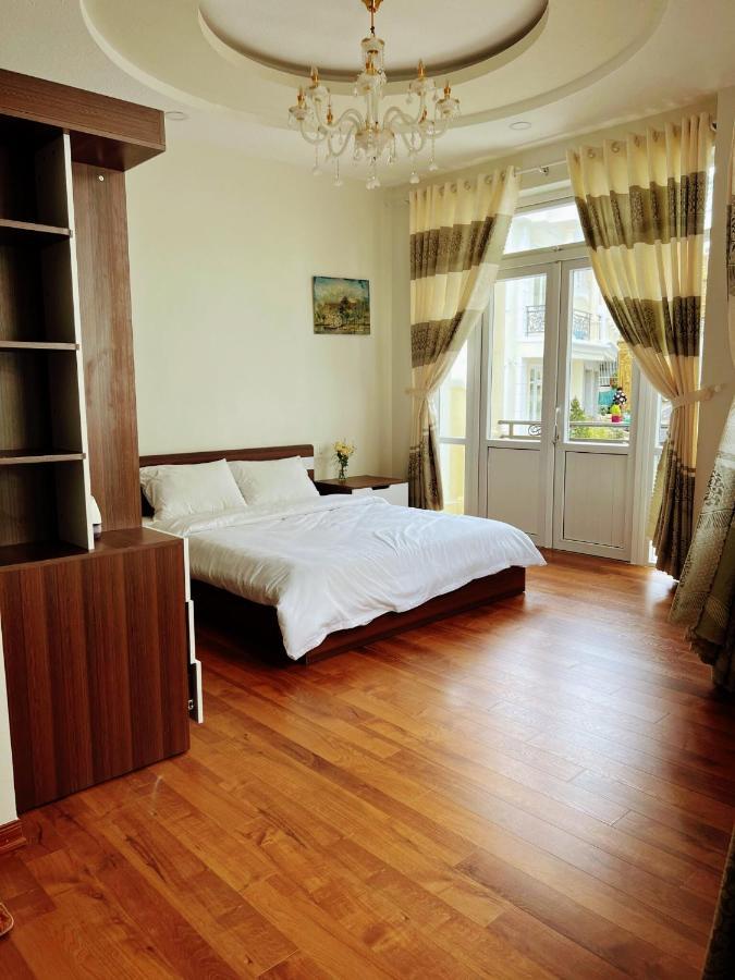 Villa Da Lat Gd - Biet Thu Da Lat Gd Gan Ho Xuan Huong Gan Cho Exteriör bild