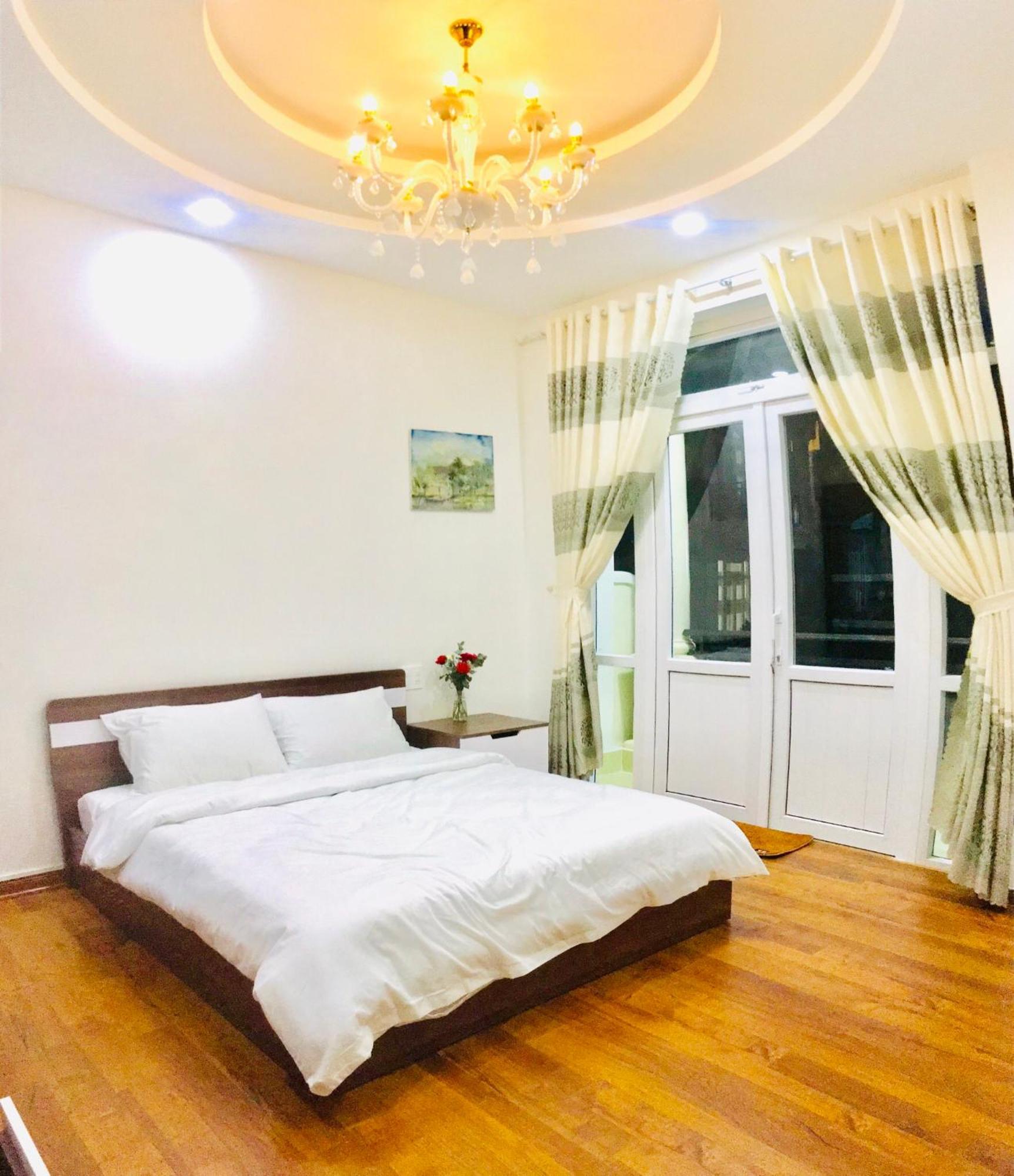 Villa Da Lat Gd - Biet Thu Da Lat Gd Gan Ho Xuan Huong Gan Cho Exteriör bild